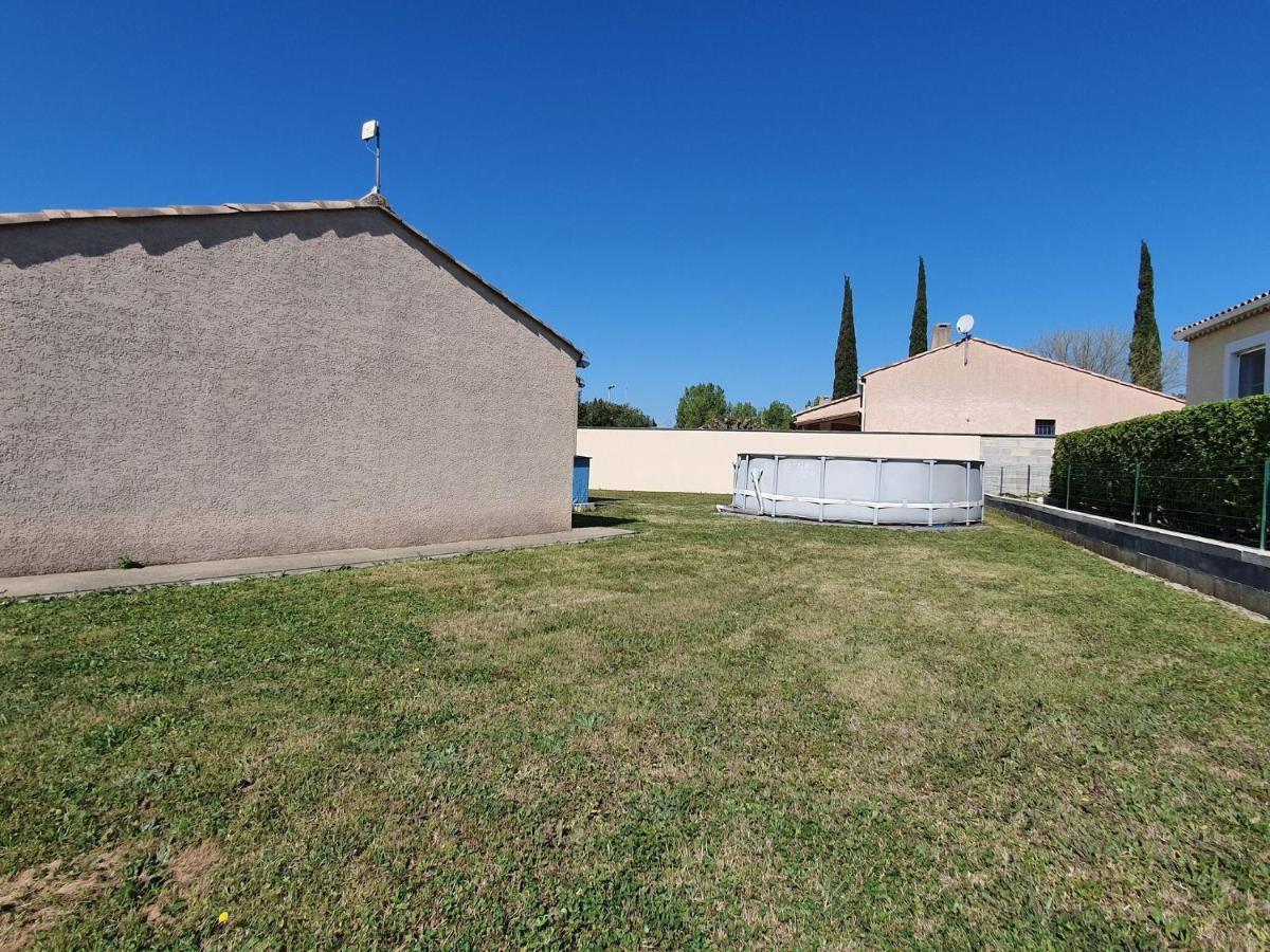 Pretty Villa With Above Ground Pool Saint-Genies-de-Fontedit Εξωτερικό φωτογραφία